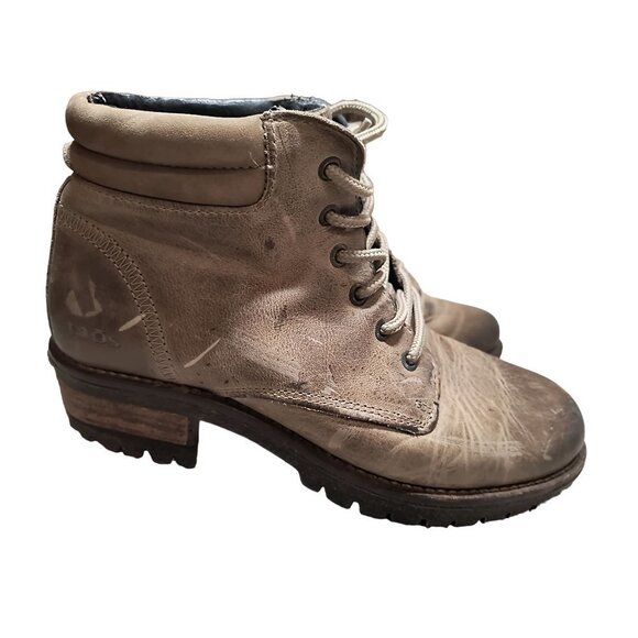 Taos Women's Rebel Leather Boots Distressed  with marks Size 38 US 7.5 Lace‎ up - Picture 3 of 11